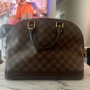 Louis Vuitton purse